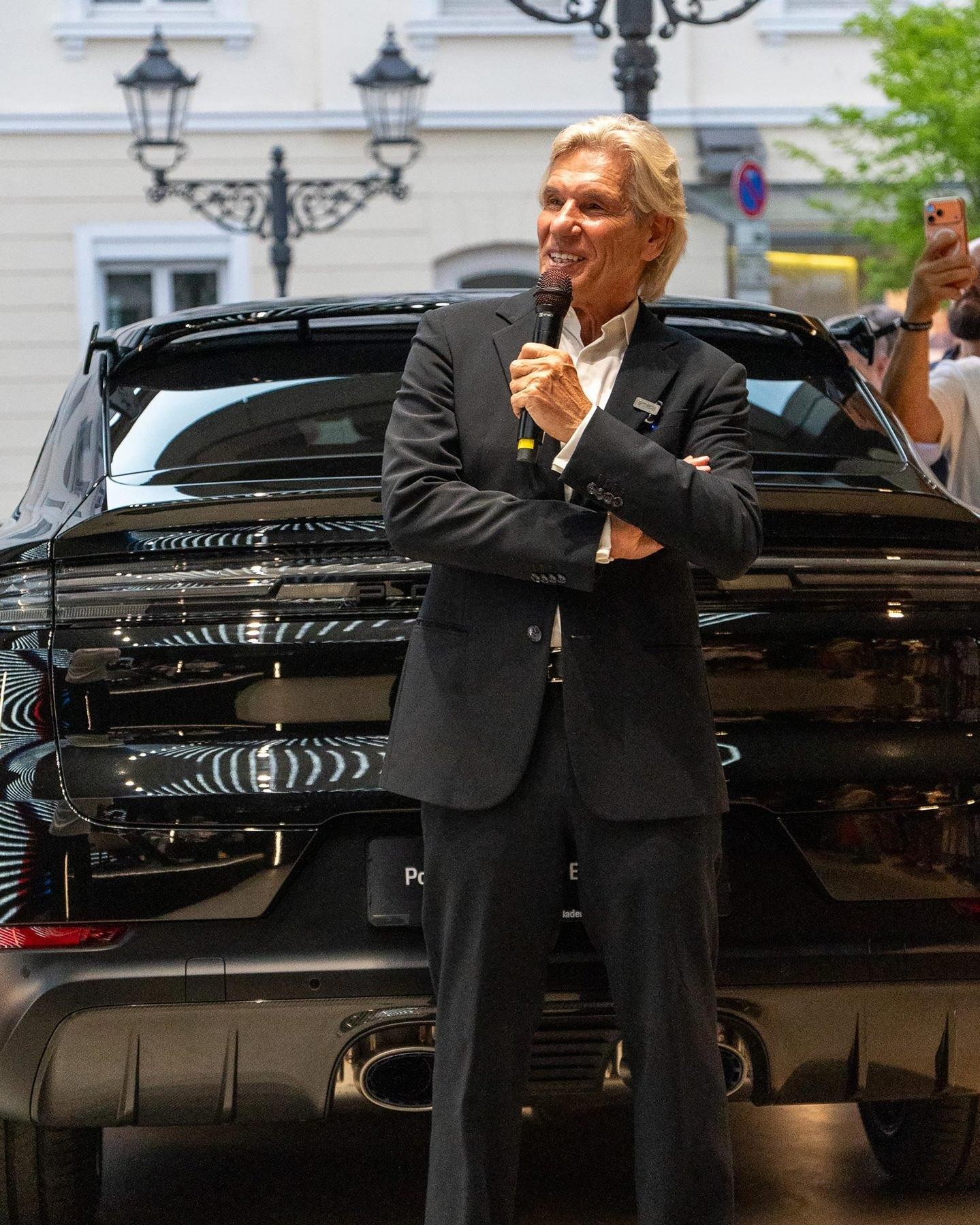 Opening night of Between Light & Dark in Baden-Baden — image 12