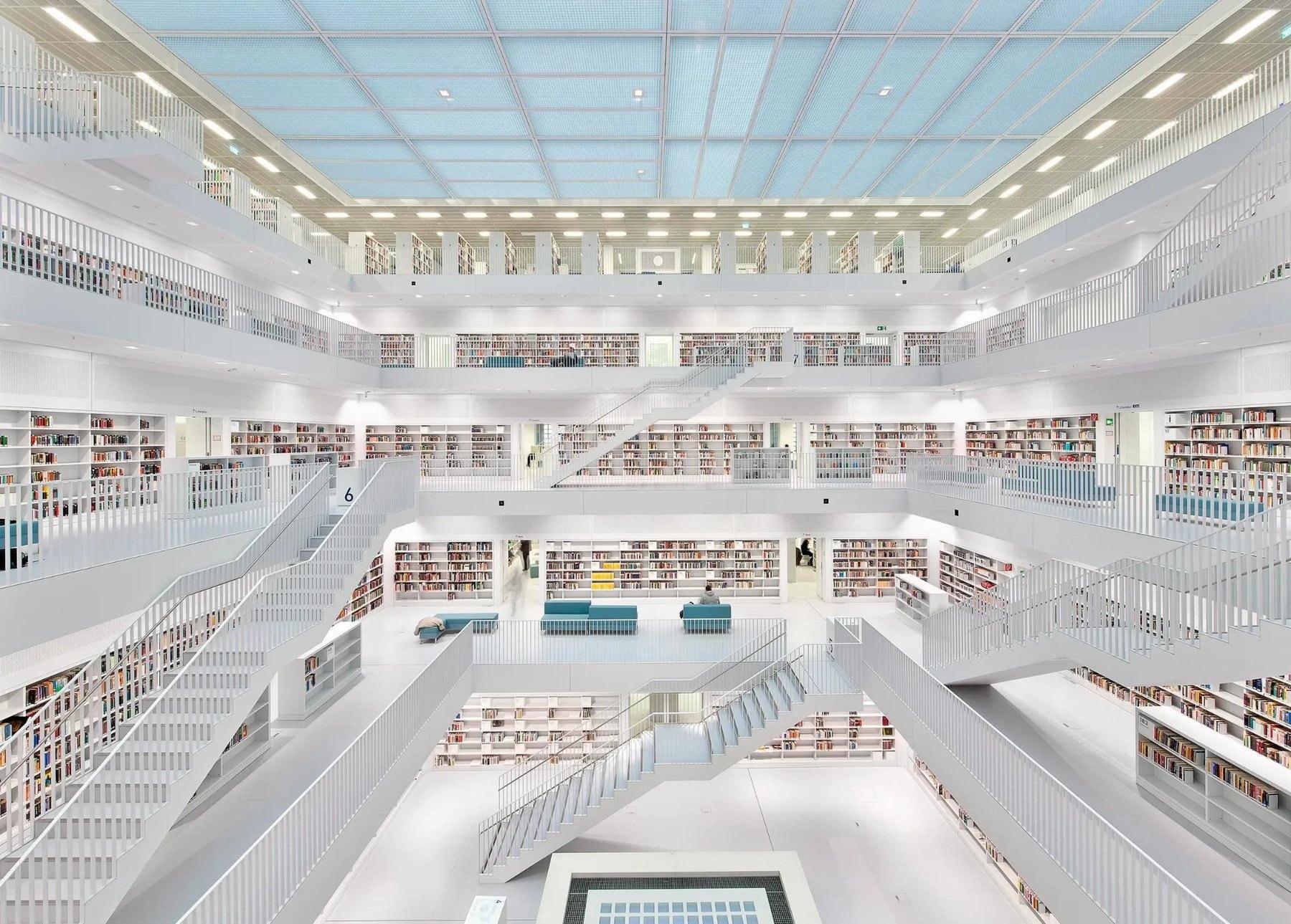 Fine art photography of the Stadtbibliothek Stuttgart – Daniel Stauch