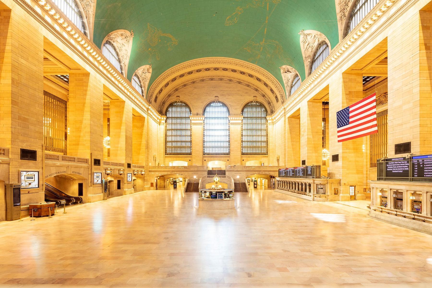 Grand Central Station – Daniel Stauch